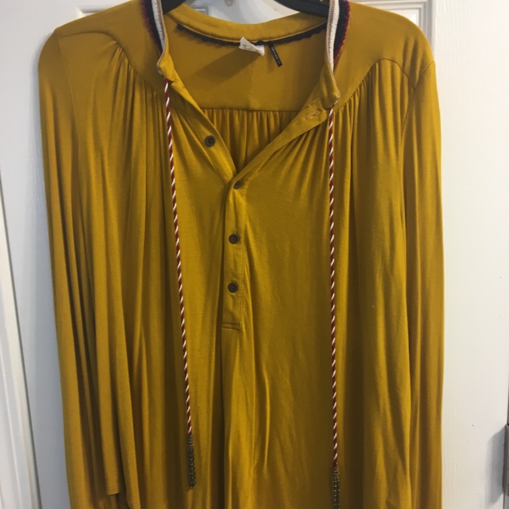 Cute long sleeve mustard blouse from Anthropologie